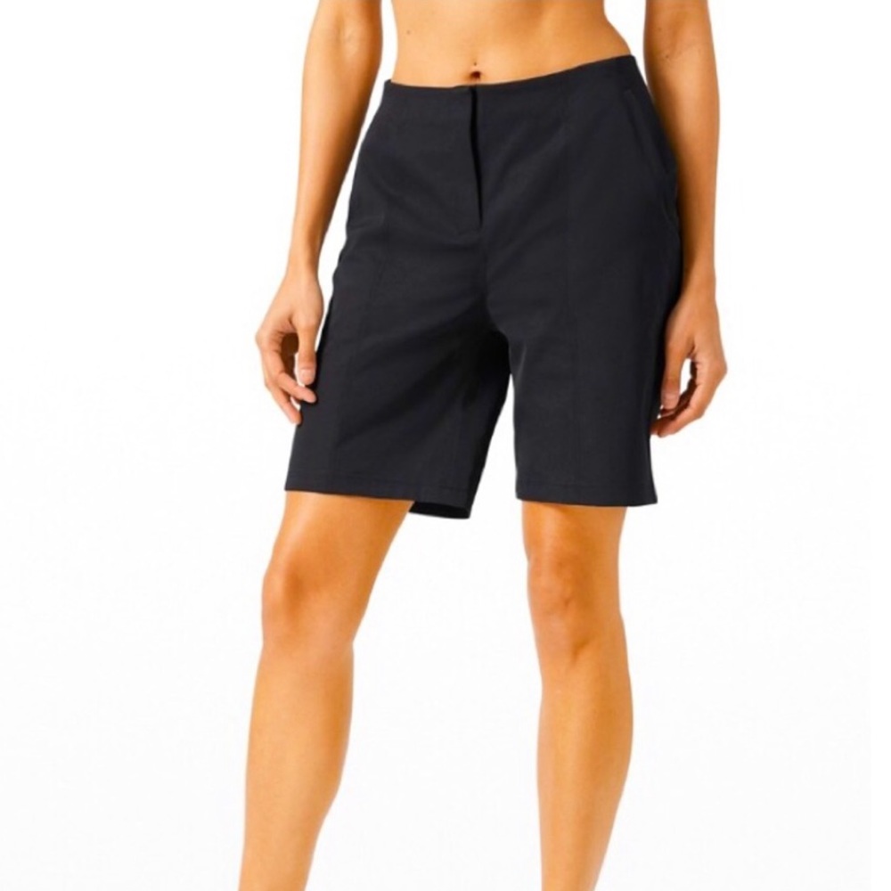 LULULEMON BLACK IN POWER SIDE POCKETS MR SHORTS - Picture 4 of 9